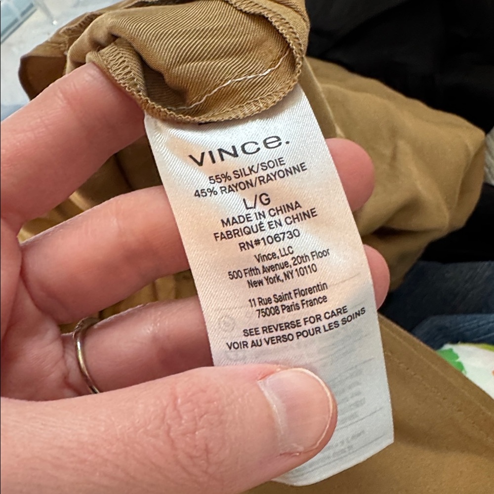 Vince button down - Picture 4 of 4